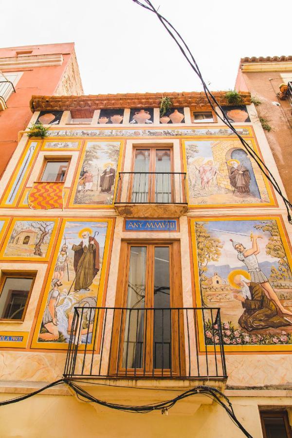 Portal Del Carro 7 Junto A La Catedral Leilighet Tarragona Eksteriør bilde